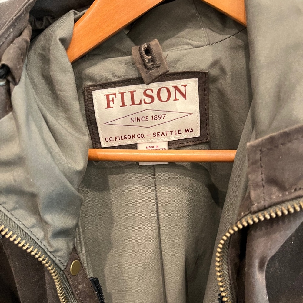 Filson All Season Raincoat - Medium